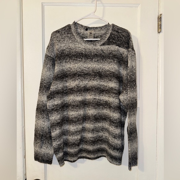 VRST Men Sweater Sz Large retail $80 - Picture 2 of 7